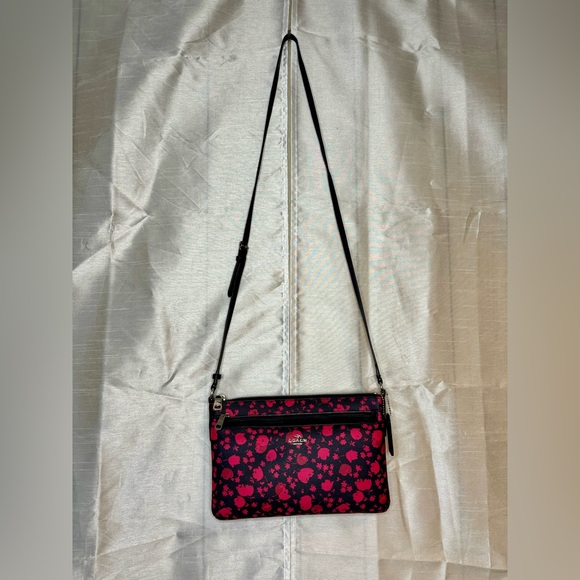 Coach floral crossbody purse - Picture 16 of 16
